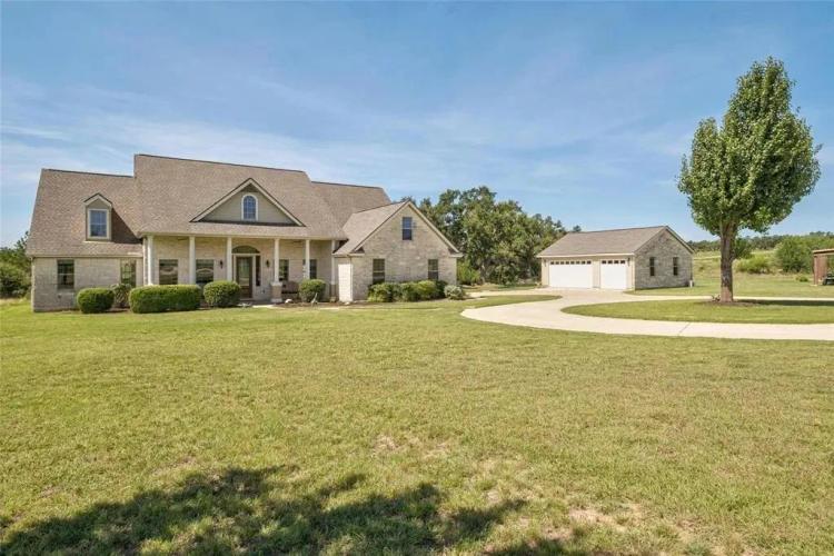 201 Cattle Trail Dr