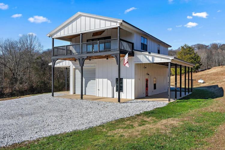 2055 Dowell Branch Rd. Columbia, TN