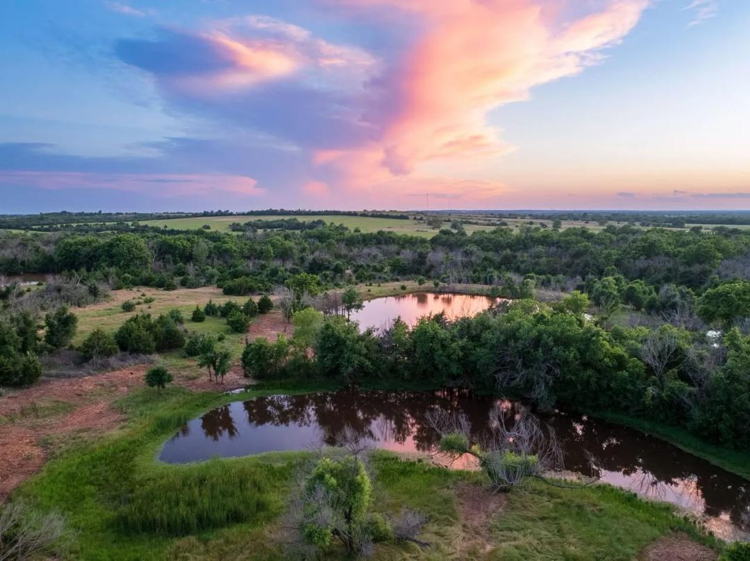 3 E Lone Chimney Road Glencoe, OK 74032