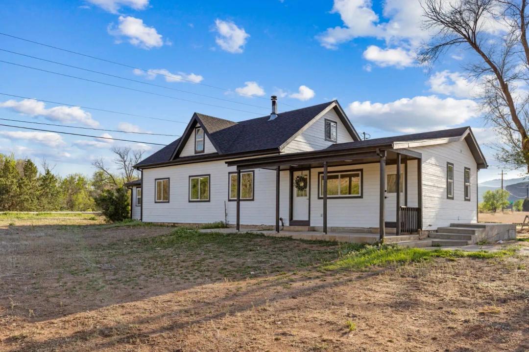 Remodeled Farmhouse on 4.52 Acres
