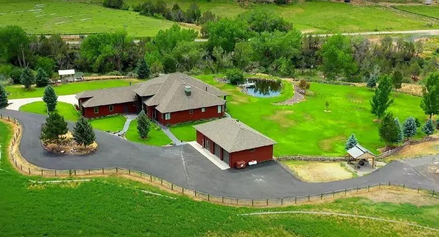 Flying V Ranch