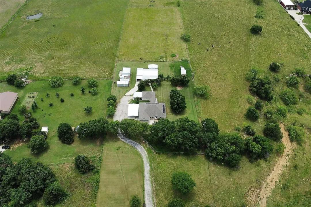SANGER HILLTOP COUNTRY RETREAT