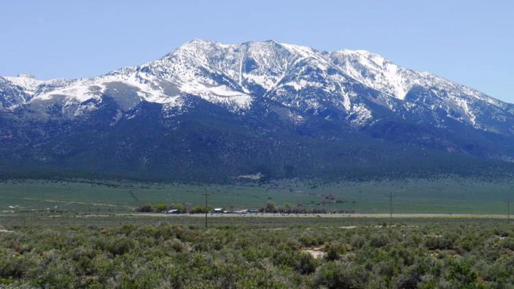 Pilot Valley Eastern Nevada * Main Road Access * Mobiles, Modulars, site-builds allowed