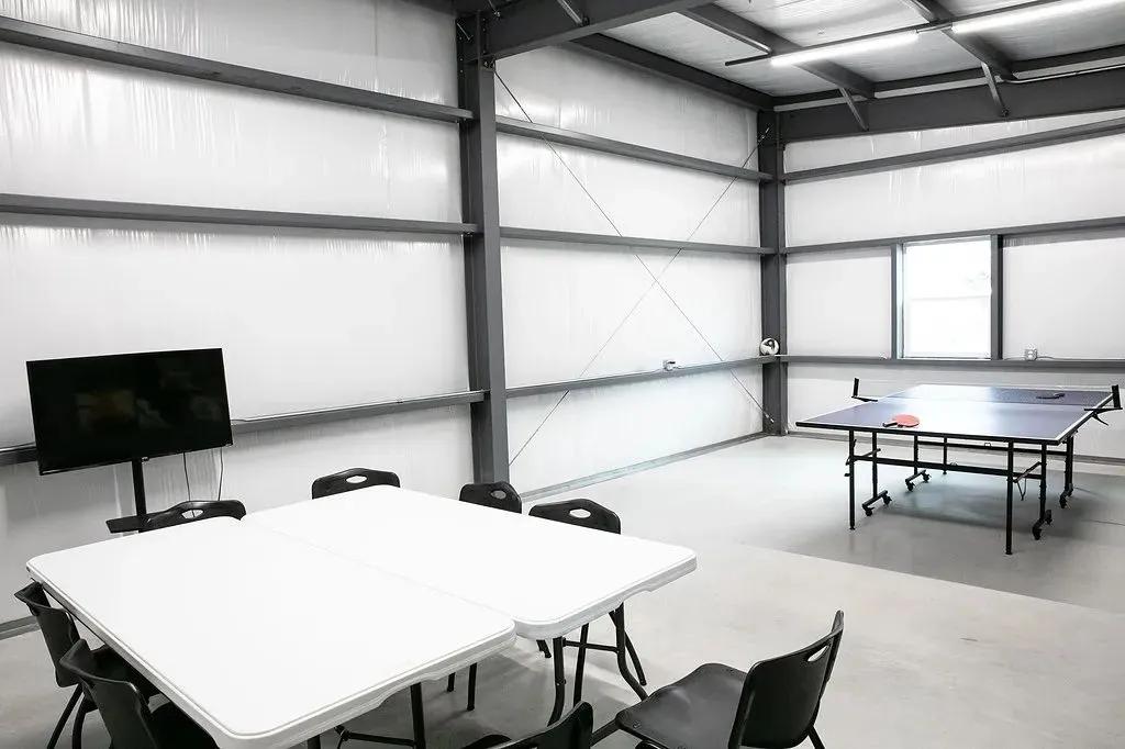 97215648-11