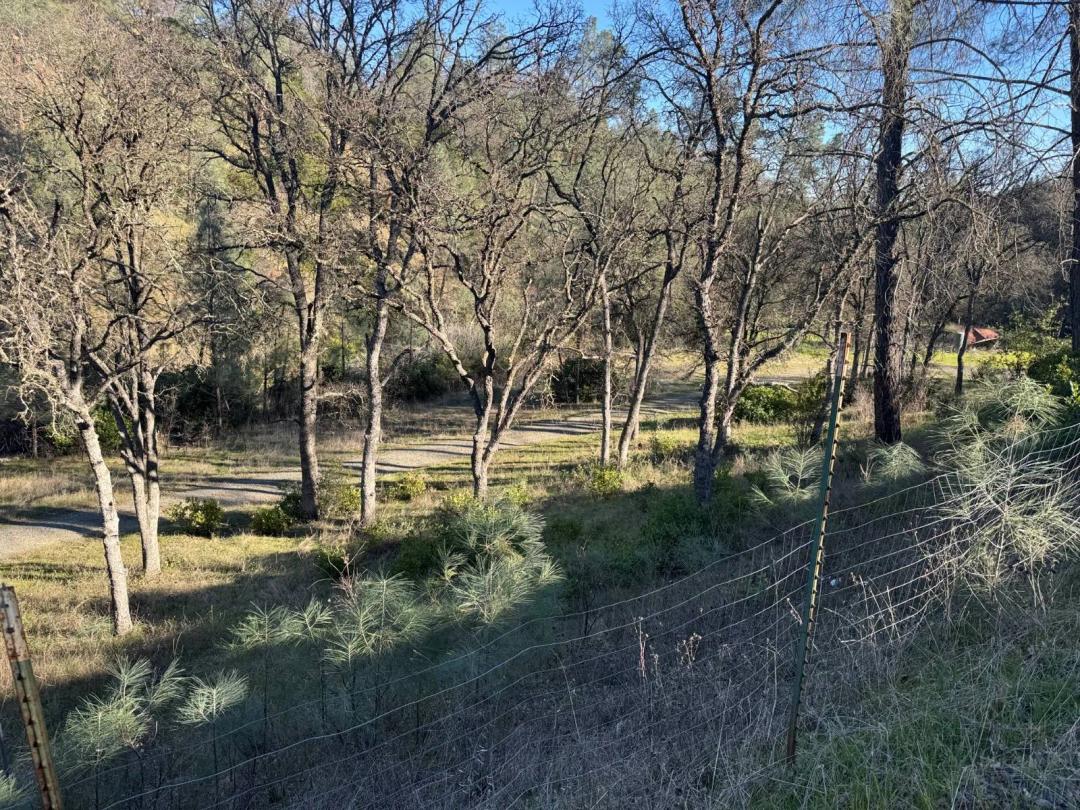 1.63 Acres at 16015 Apache Trail