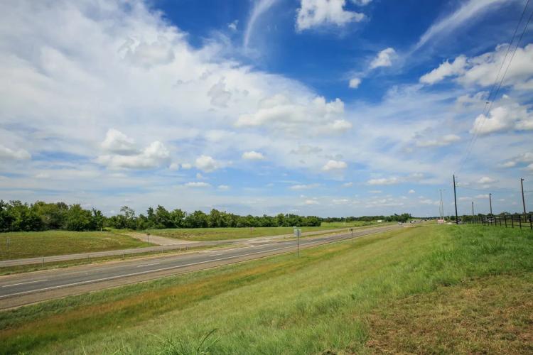 14755 US 290 W Burton TX 2.005 acres