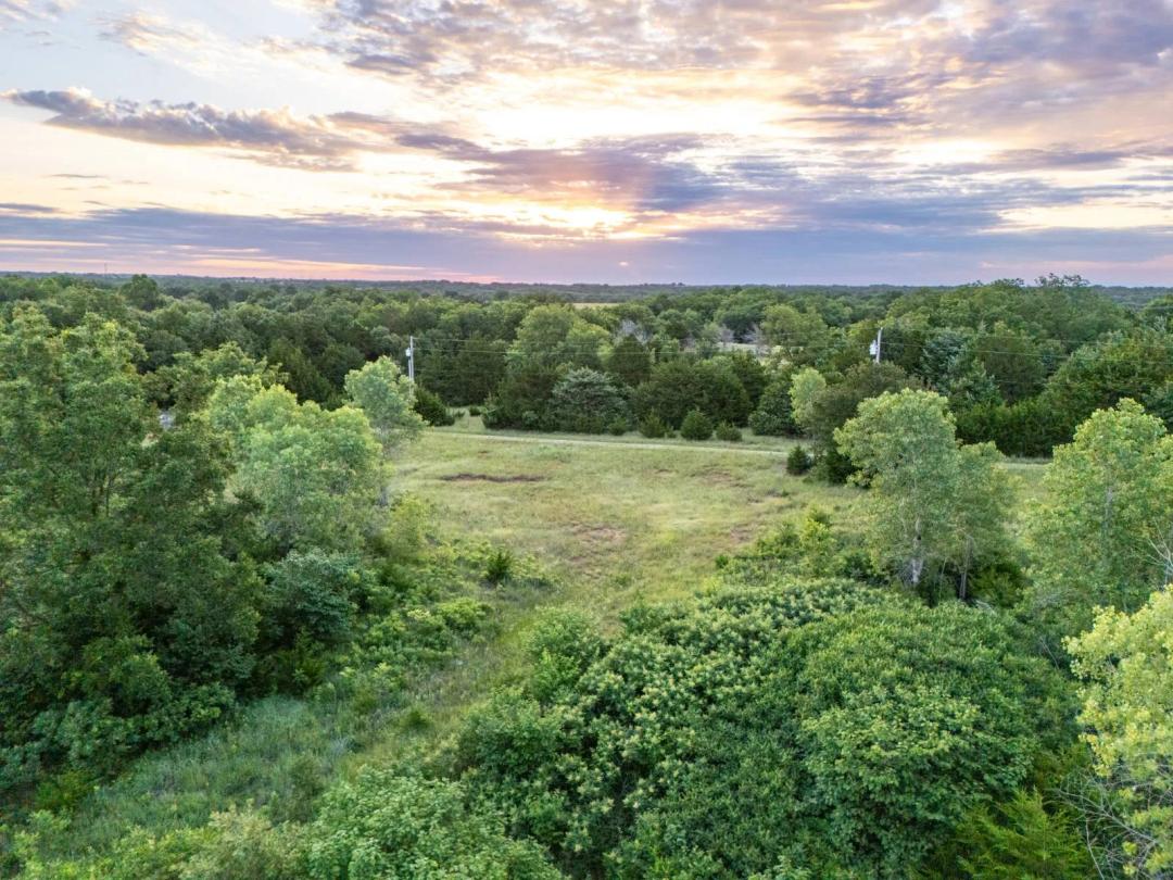 1.65 Acres at 2516 N Enchanted Ln