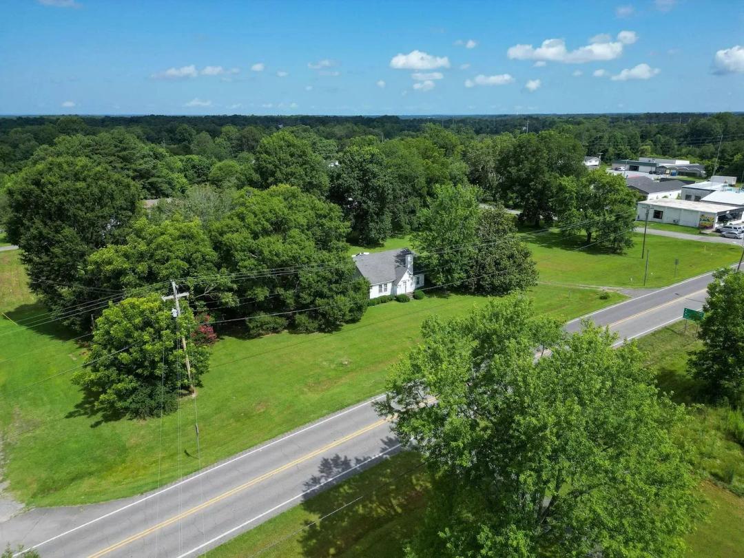Prime commercial property HWY 75