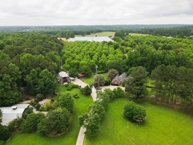 Chapel Valley Broiler Farm &amp; Wedding Venue – Cullman County, AL