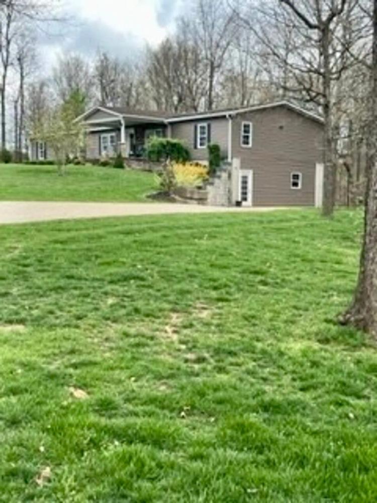Home/Acreage 1100 Poole Mill Rd Crofton KY