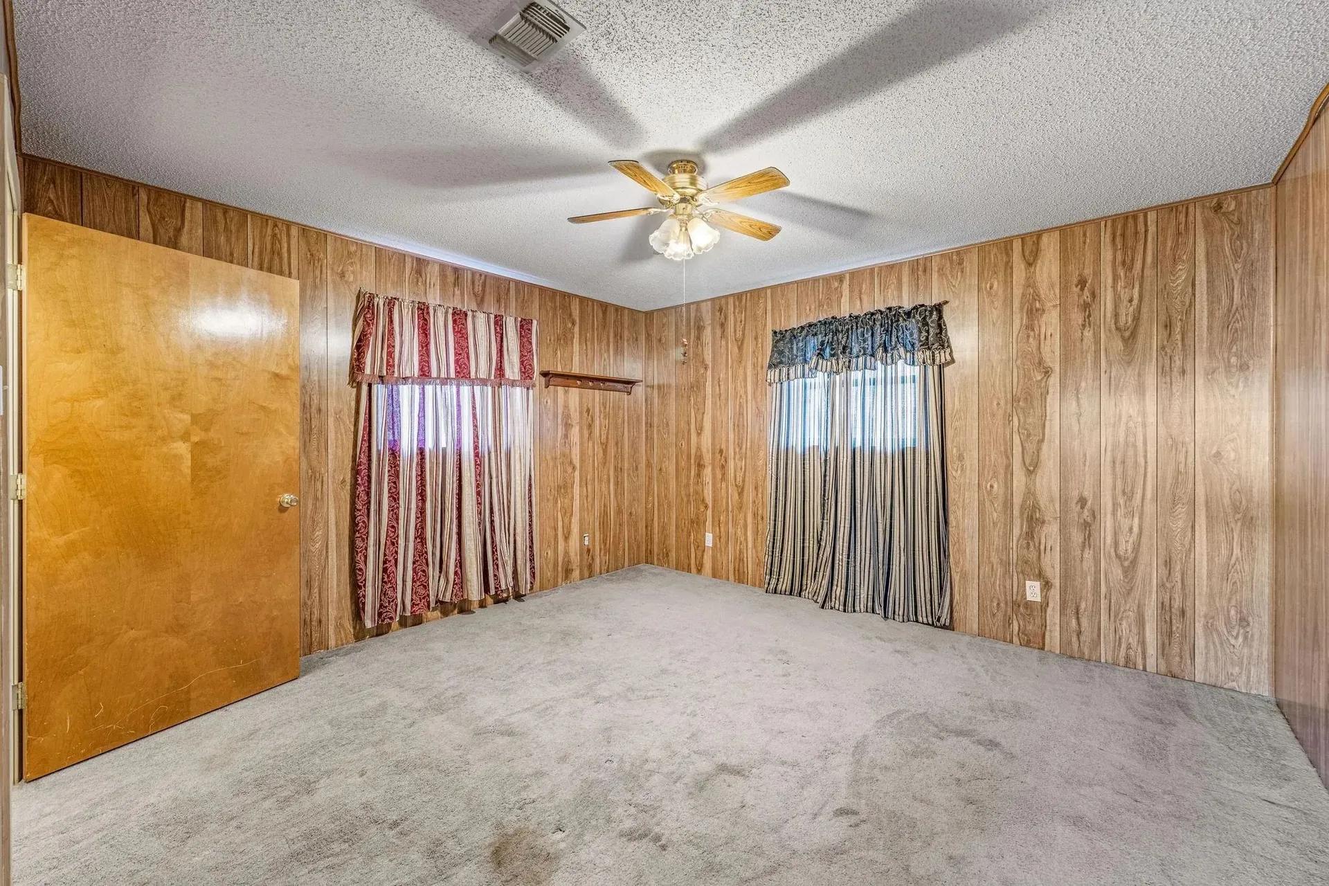 9860709-6