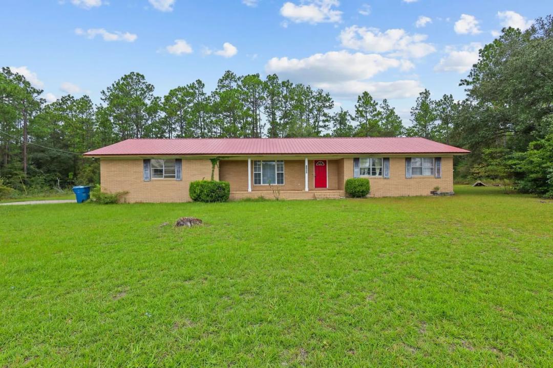 1641 Spring Grove Rd