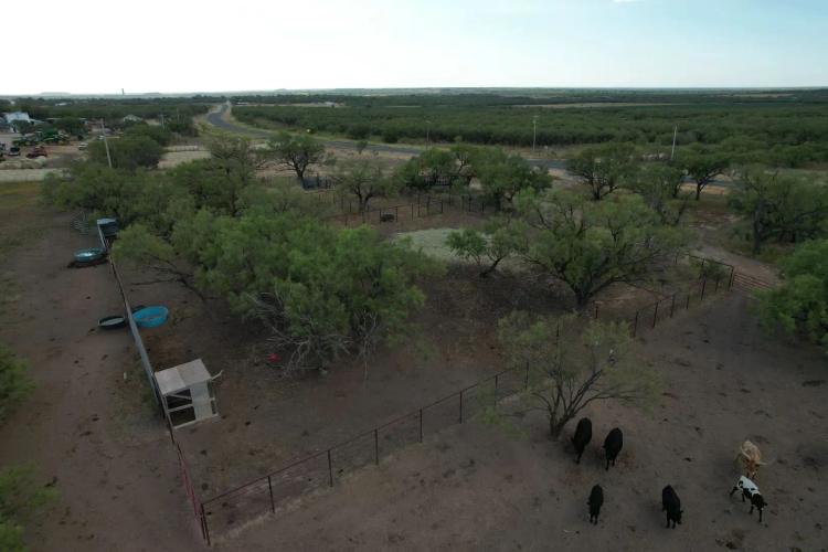 Back on the Market!! 76+/- Acres, Jones County