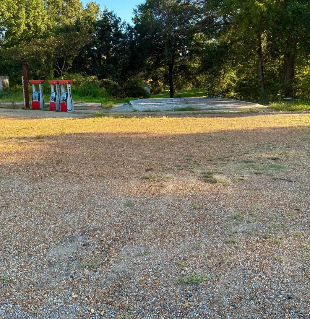 Commercial Property in Montgomery County at 508 S Depot Avenue in Kilmichael, MS