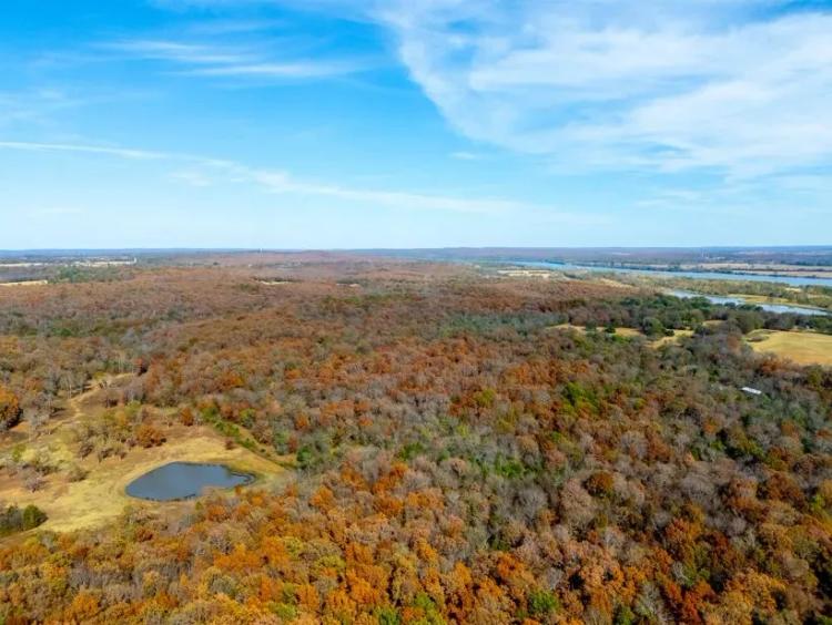 6215 E Davis Field Road Muskogee, OK 74403