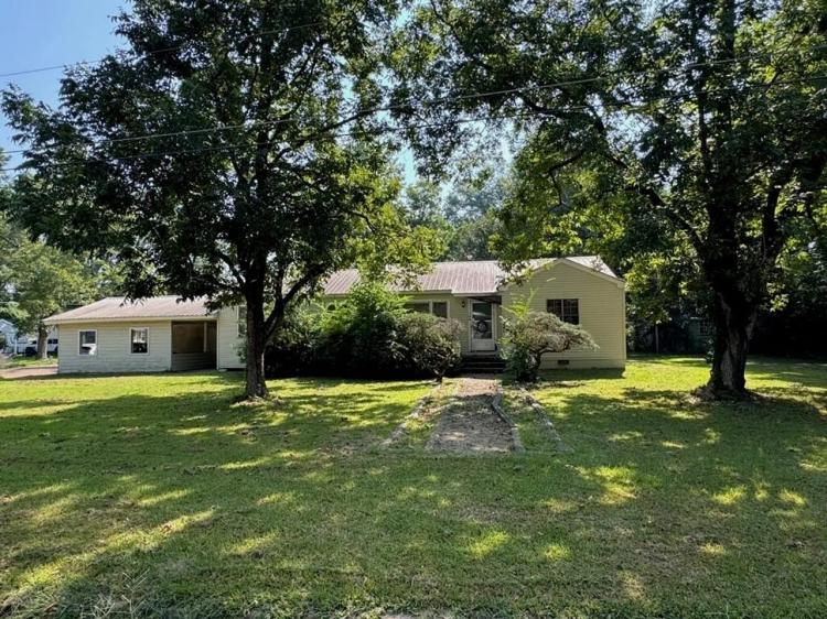 Home on Corner Lot in Brookhaven, MS