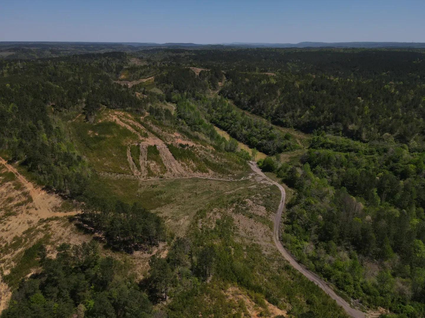 dji_fly_20250416_120528_47_1744823152718_photo