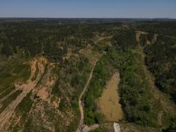 dji_fly_20250416_120602_49_1744823179817_photo