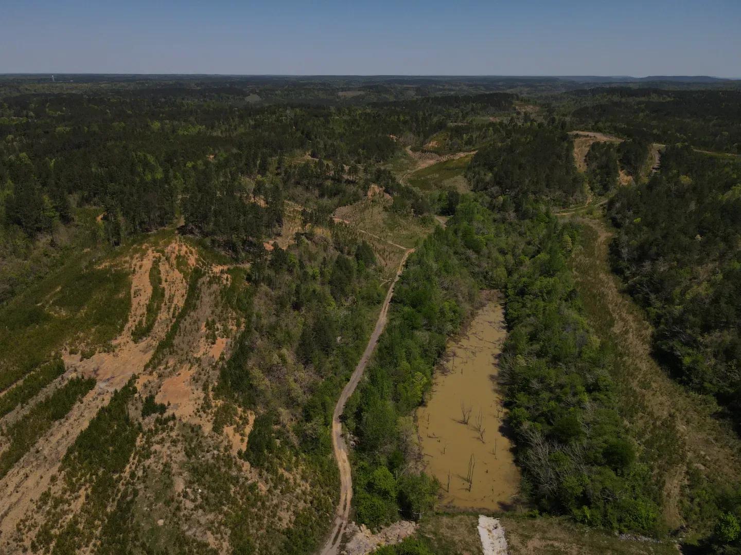 dji_fly_20250416_120602_49_1744823179817_photo