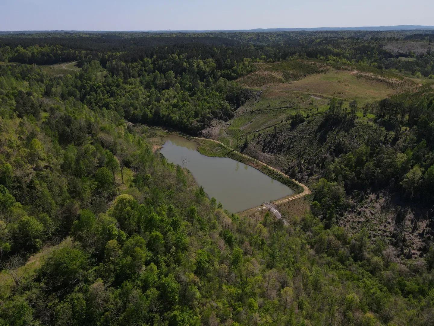 dji_fly_20250416_143914_162_1744847460573_photo