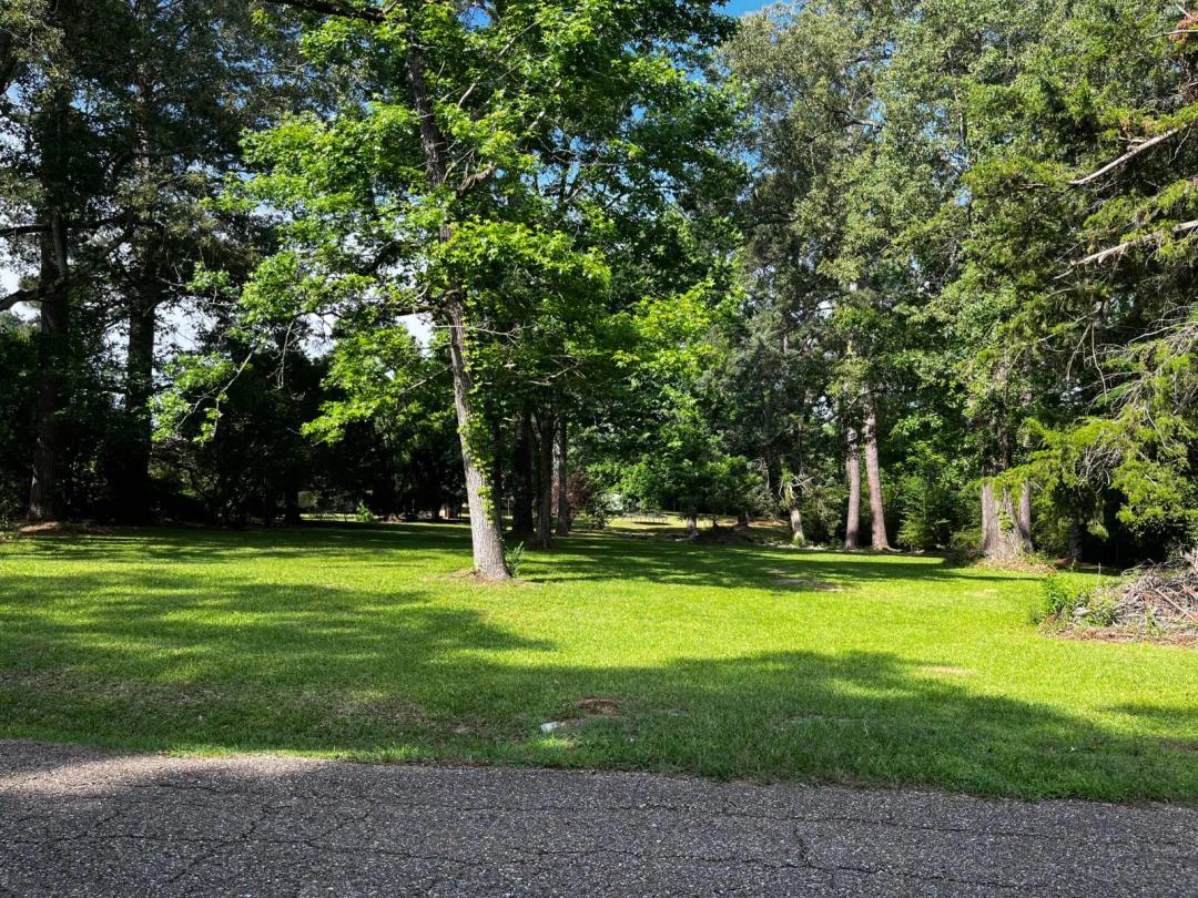 0.57 Acres at 1045 Pace St