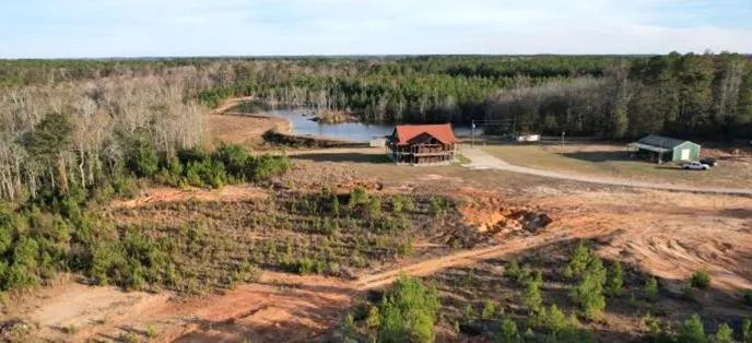 35.53 Acres with a Lodge in Jasper County in Pachuta, MS 