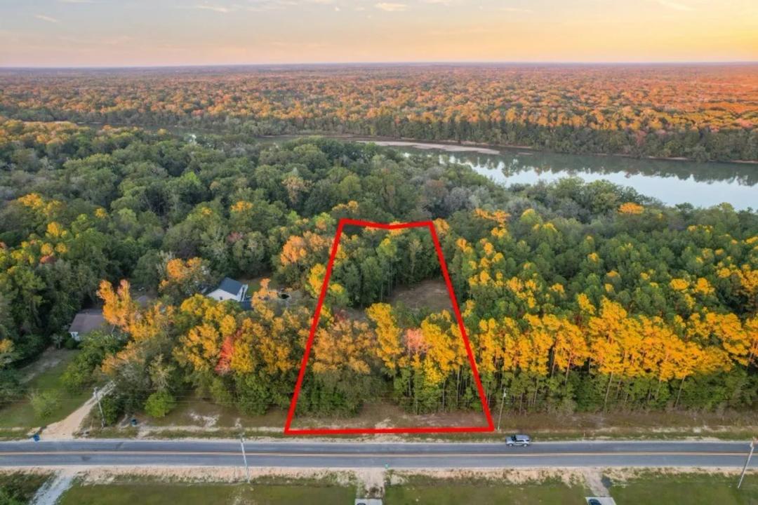 1.33 Acres with River Access on Bluff Road