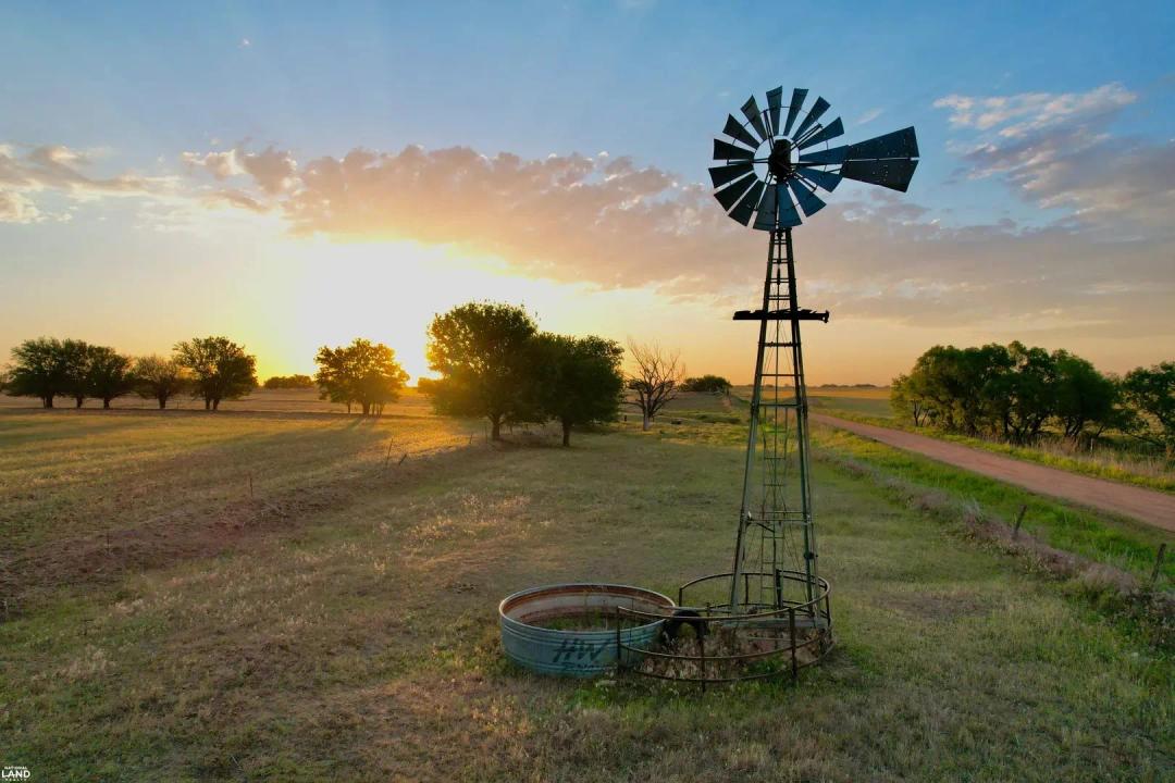158+/- Acre Multi-Use Farm