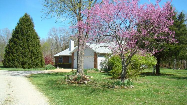 34 Acres 3 Bed/2 Bath 51x50 Insulated Shop, Rv Hook-Up Private Paved Road Frontage Howell County