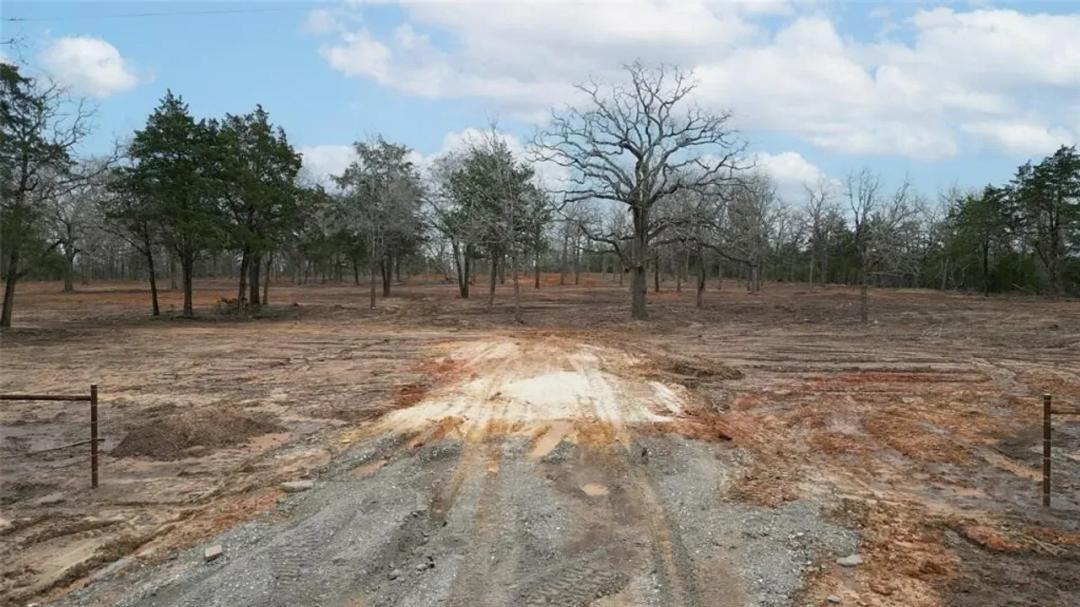 1559 Fm 535, Smithville, Texas 78957