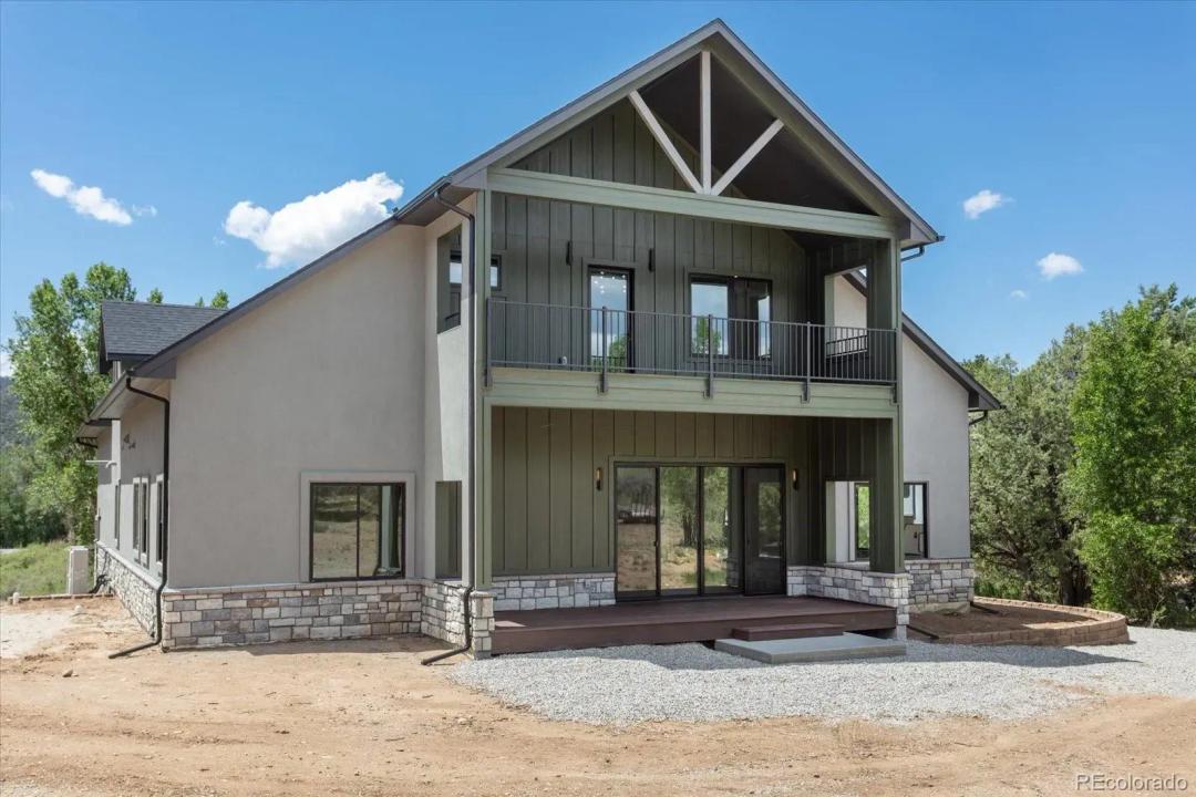 7916 Cozart Lane, Salida