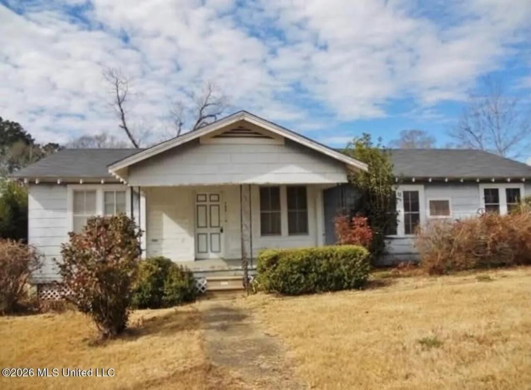 Gloster, MS 3BR Home on 0.68 Acres In-Town Location