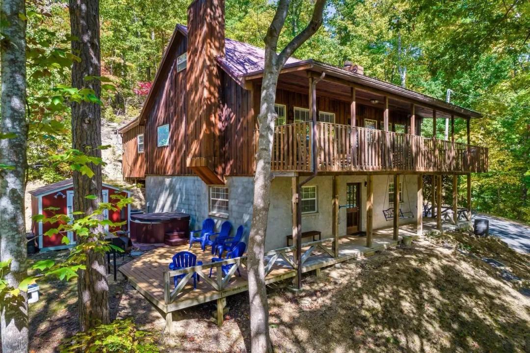 Hidden Escape Lodge
