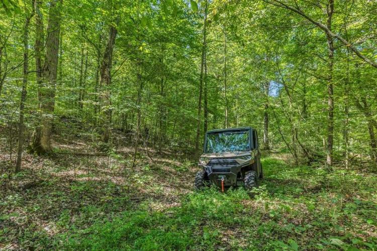 80 Acre Hunting Tract - Oil Wells - Bowling Green Kentucky 