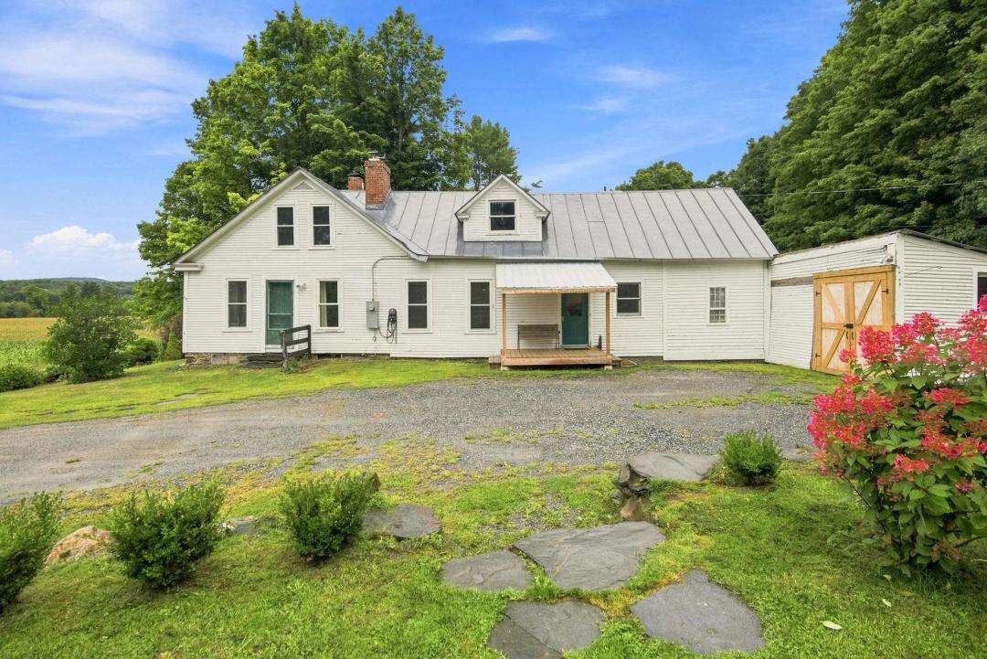 3 Bedrooms1 Bathroom on 10.00 Acres at 847 Morgan Mile Road