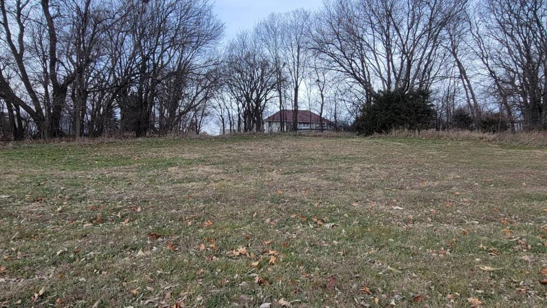 Residential building Lot! Approx. 71 x 135. No HOA!
