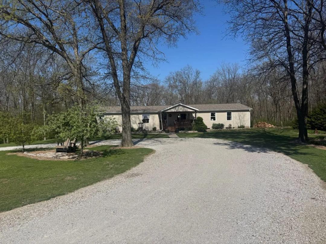 Home and Shop on 2 acres
