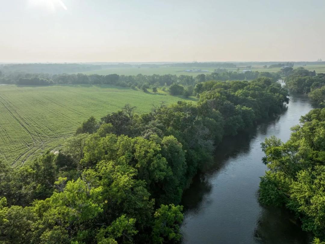 Listing #18449 - 495.63 acres in Hamilton County, IA