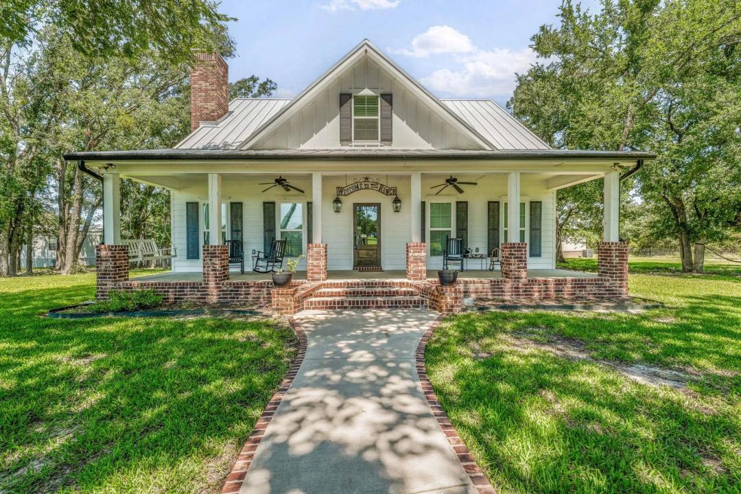 189 Acres with Custom Farmhouse