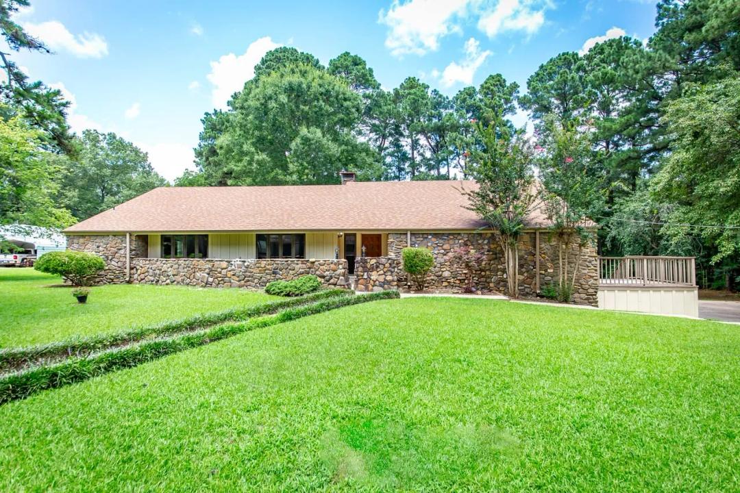 Architecturally Designed MID-Century Home in Ashdown Arkansas