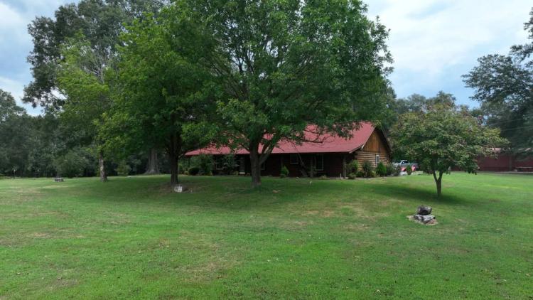 Lake Columbia Home and Ranch, Columbia Country, 27 Acres +/-