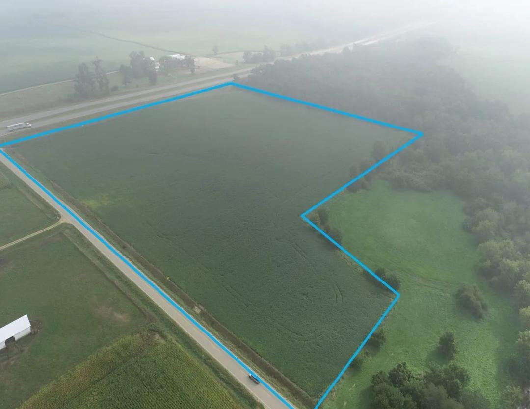 Listing #17809 - 170.85 acres in Clinton County, IA