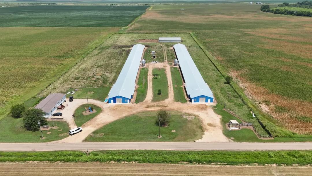 2 House Breeder Farm in Southwest Arkansas