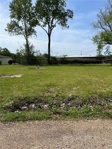 0.45 Acres at 00 Waddil