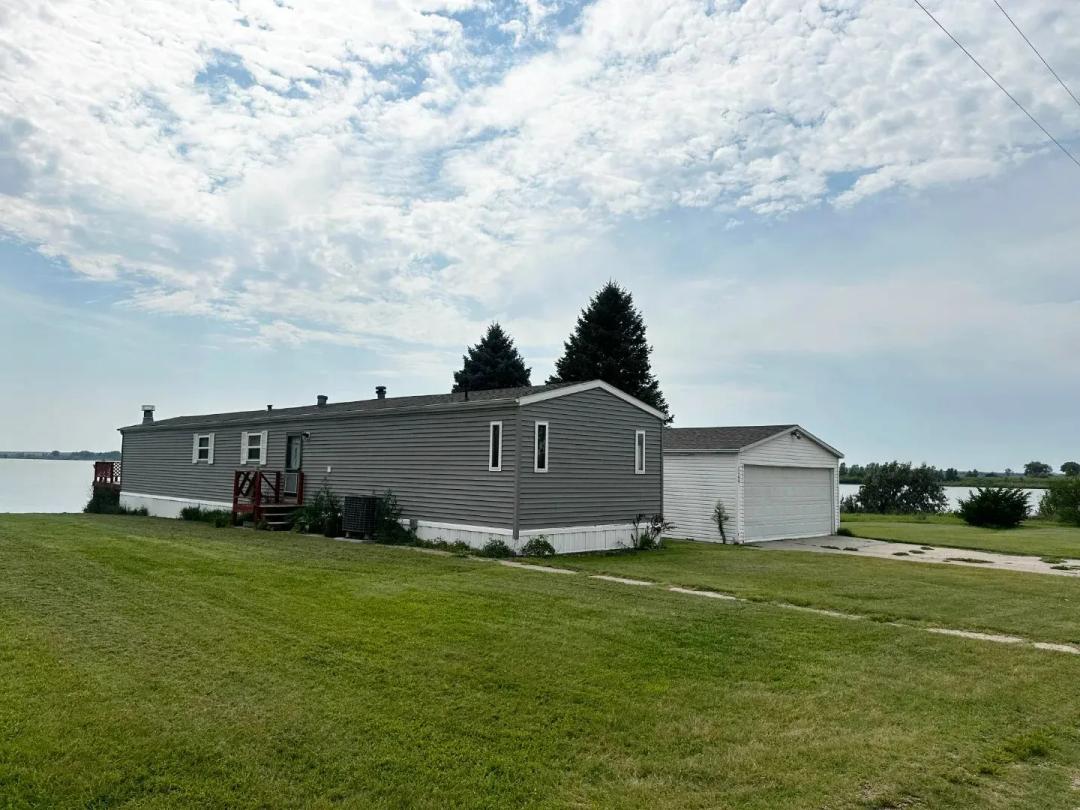 Sherman County Lakehouse