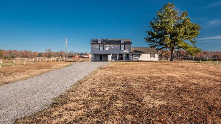 3 Bedrooms2 Bathroom on 12.18 Acres at 1067 High Hill Rd