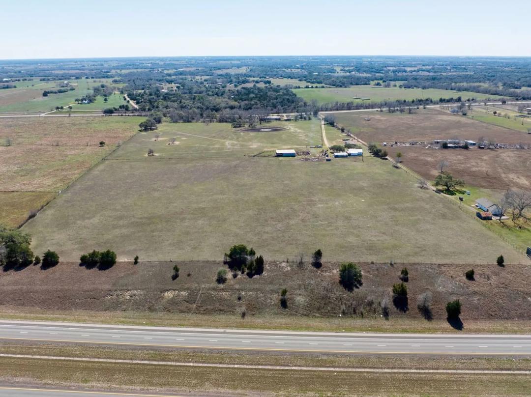 5135 W US Hwy 90, Schulenburg