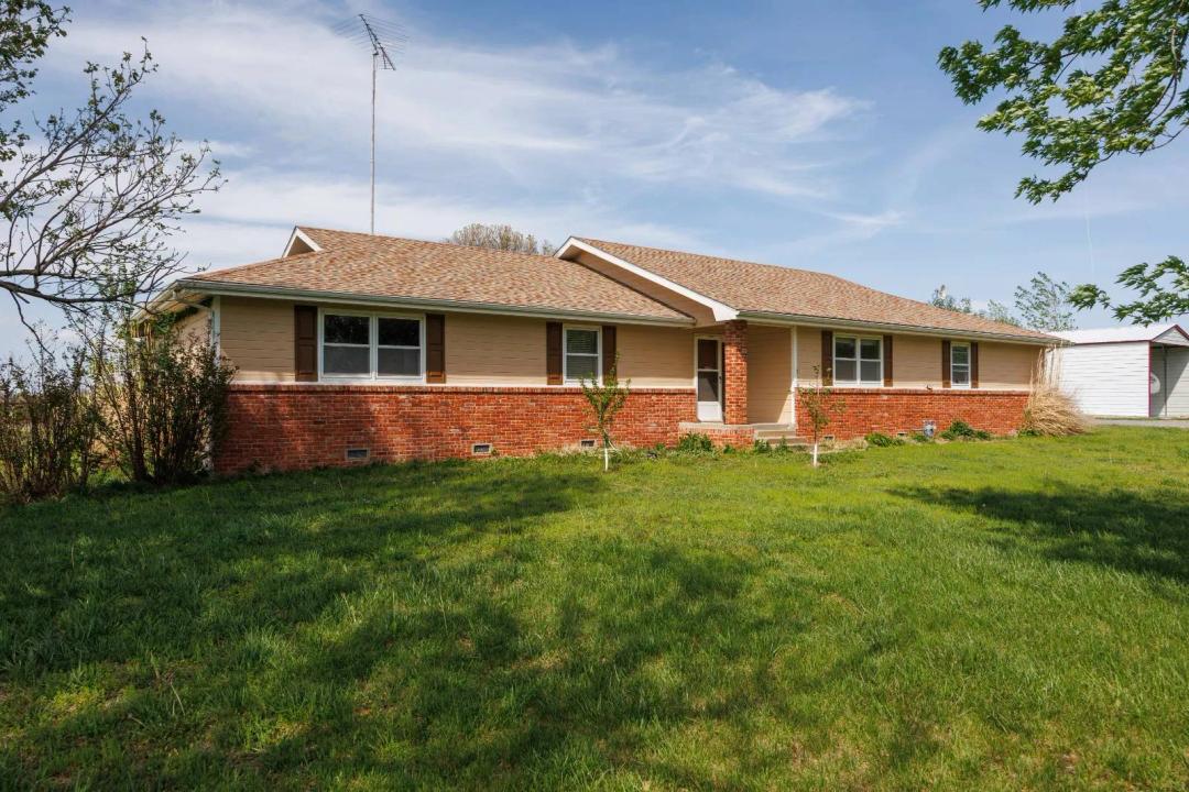 23 Acre Ranch Right Off the Blacktop
