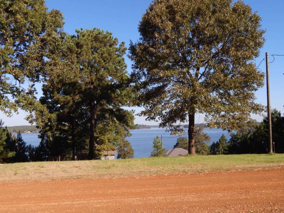 Nice Wide Waterview Lot!