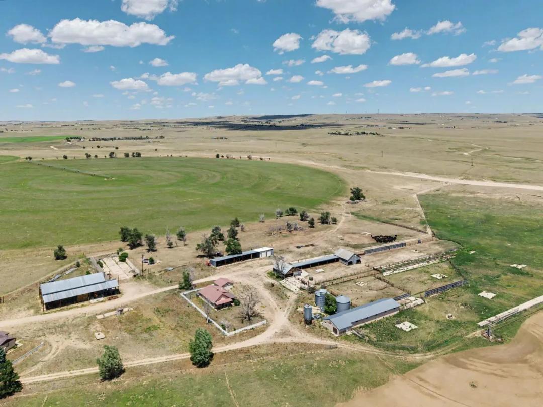 800± Acres - 22 miles east of Colorado Springs
